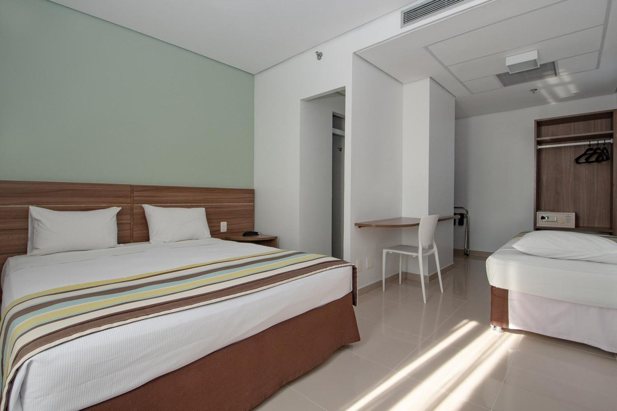 Express Vieiralves Hotel Manaus Exterior foto